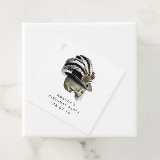 Étiquettes Cadeau Crâne gothique victorien mauve et noire (En situation)