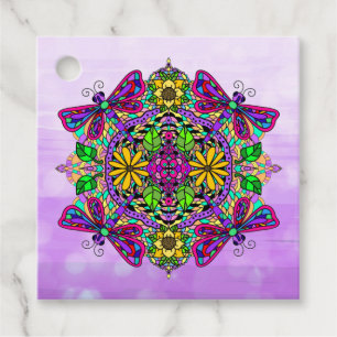 Étiquettes Cadeau Dragonfly violette et fleurs Mandala main tiré