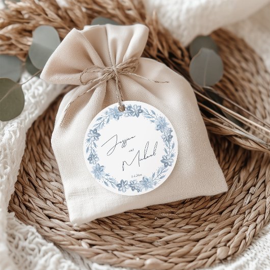 Étiquettes Cadeau Dusty Blue Floral Chic Script hiver thème Mariage