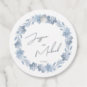 Étiquettes Cadeau Dusty Blue Floral Chic Script hiver thème Mariage (Devant)