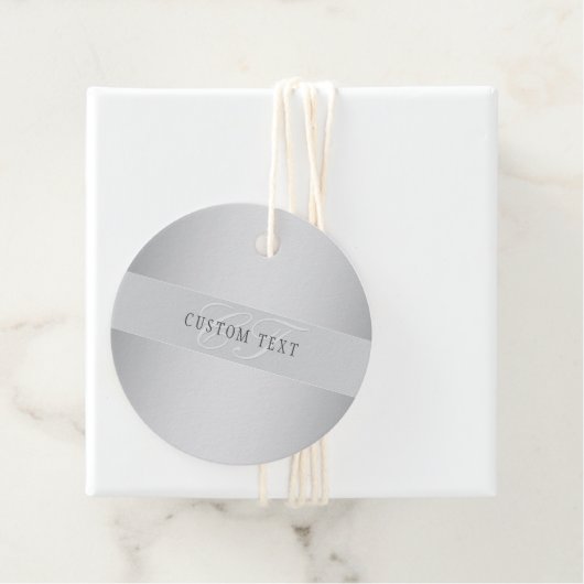 Étiquettes Cadeau Écriture de monogramme élégante et modifiable | Gr (En situation)