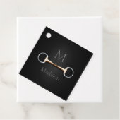 Étiquettes Cadeau Eggbutt Snaffle Bit Carré équestre monogrammé (En situation)