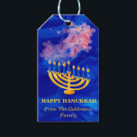 Étiquettes-cadeau Elégant Bleu Et Or Menorah Joyeux Hanoukka<br><div class="desc">Elégante Menorah Bleu Et Or Happy Hanoukka Tags Cadeaux caractéristiques bleu marbre liquide texture,  fleurs d'aquarelle rose,  nom de famille modèle & chandelles Hanoukka.Un design parfait pour Hanoukka.Cliquez sur le bouton Personnaliser pour le customiser avec votre propre texte.</div>