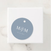 Étiquettes Cadeau Elegant Dusty Blue Monogram Ampersand Wedding (En situation)