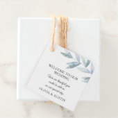 Étiquettes Cadeau Elégant feuillage d'aquarelle gris. Mariage botani (En situation)