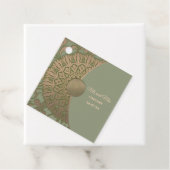 Étiquettes Cadeau Élégant Sage moderne vert & or classique (En situation)