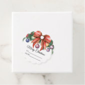 Étiquettes Cadeau Élégante couronne de Noël de la Bow rouge (En situation)