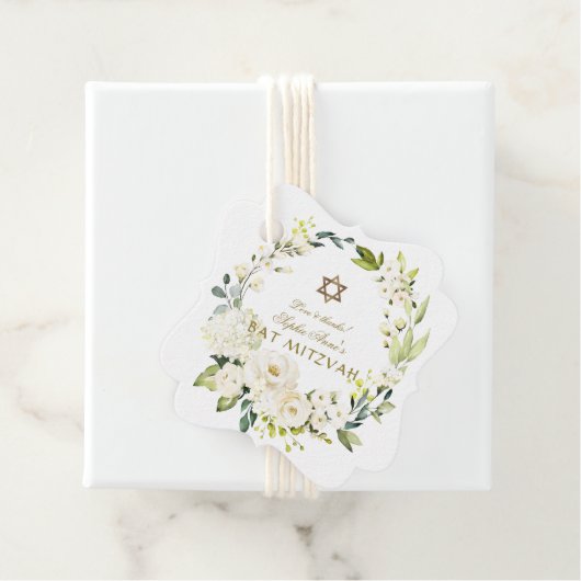 Étiquettes Cadeau Elégante Fleurs Blanches Star de David Bat mitzvah (En situation)