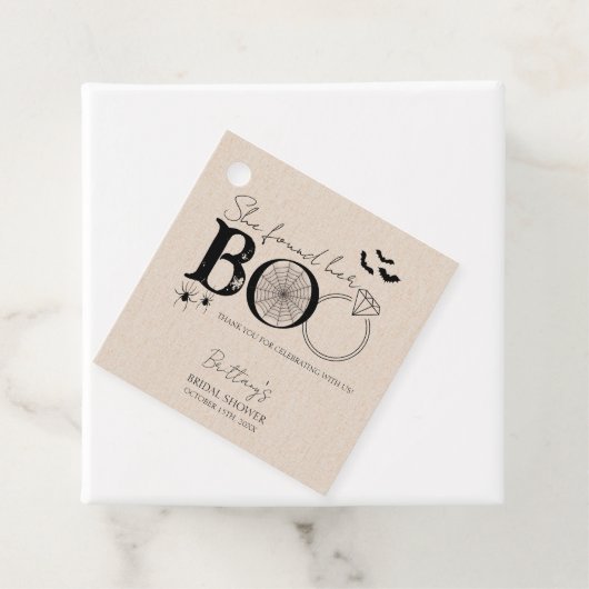 Étiquettes Cadeau Elle a trouvé sa soirée rustique de mariage de la (En situation)