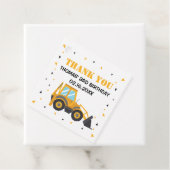Étiquettes Cadeau excavatrice de camion de construction merci étique (En situation)