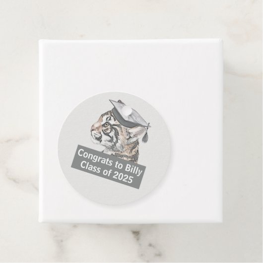 Étiquettes Cadeau Félicitations diplômés (En situation)