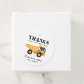 Étiquettes Cadeau Fête d'anniversaire du véhicule de construction (En situation)