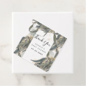 Étiquettes Cadeau Fête de bébé Feuilles d'eucalyptus à l'aquarelle (En situation)