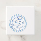 Étiquettes Cadeau Fête de Fiançailles au Bord du Lac (En situation)