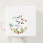 Étiquettes Cadeau Fête des mariées de Fiesta Cactus Boho (En situation)