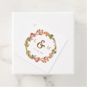 Étiquettes Cadeau Feuilles d'automne Mariage Monogramme (En situation)