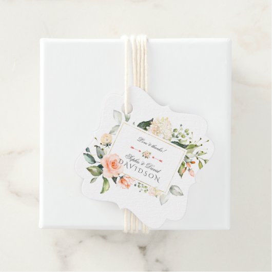 Étiquettes Cadeau Fleurs d'aquarelle moderne Vivre Coral Mariage (En situation)