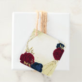 Étiquettes Cadeau fleurs rouges marine or feuille mariage (En situation)