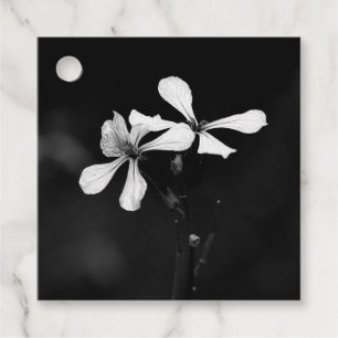 Étiquettes Cadeau floral noir et blanc minimal