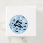 Étiquettes Cadeau Four Ever Éffrayant Bleu Halloween 4e fête d'anniv (En situation)