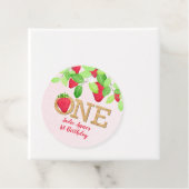 Étiquettes Cadeau Fraise 1er Anniversaire Fille Rouge Rustique (En situation)