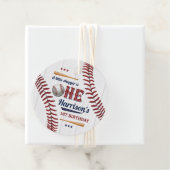 Étiquettes Cadeau Garçons Baseball 1er anniversaire (En situation)