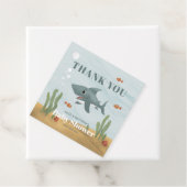 Étiquettes Cadeau Garçons Bleu Bleu Baby shower requin de mer (En situation)