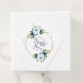Étiquettes Cadeau Géométrique Bleu Poussiéreux Or Fleur Mariage (En situation)