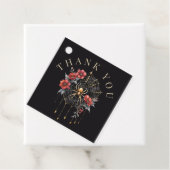 Étiquettes Cadeau Gothique Rouge & Or Floral Spiderweb Merci (En situation)