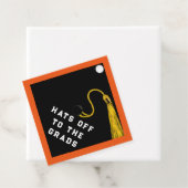 Étiquettes Cadeau Graduation Congrats Orange (En situation)