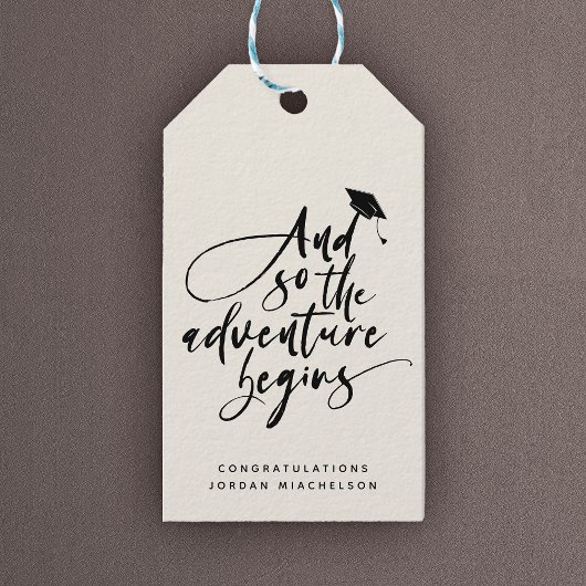 Étiquettes-cadeau Graduation Moderne Script Calligraphie Congrats Gr