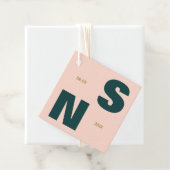 Étiquettes Cadeau Gras Typographie Monogramme Mariage Cadeau (En situation)