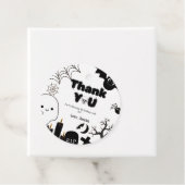 Étiquettes Cadeau Halloween Ghost SpookyMerci fête d'anniversaire (En situation)