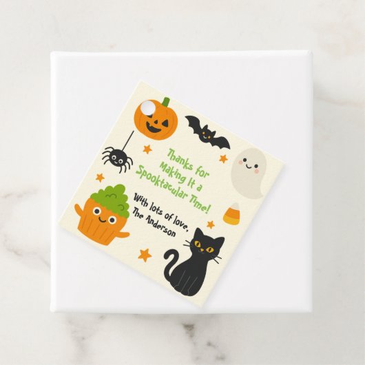 Étiquettes Cadeau Halloween modifiable - Little Monster Bash - (En situation)