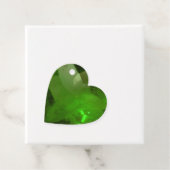 Étiquettes Cadeau Heart‑Shaped Emerald (En situation)