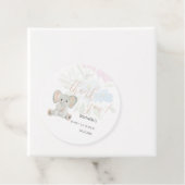 Étiquettes Cadeau Illustration de l'aquarelle de l'éléphant à blanc  (En situation)