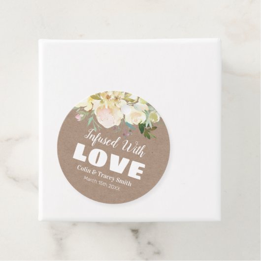 Étiquettes Cadeau Infusé Avec Amour Rustique Kraft Mariage rose Flor (En situation)