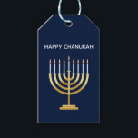 Étiquettes-cadeau Jewish Hanoukka menorah cadeau Tags cadeaux<br><div class="desc">Porte-bougie juive menorah avec bougies sur étiquette cadeau arrière - plan bleu pour personnaliser votre cadeau. Vous pouvez customiser en modifiant le texte ou simplement en supprimant le texte si vous le souhaitez.</div>