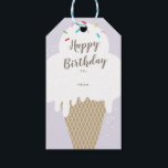 Étiquettes-cadeau Jour de l'anniversaire de l'Ice Cream<br><div class="desc">Une étiquette-cadeau anniversaire de enfant fantaisiste amusante avec un cône de crème glacée et des arcs-en-ciel dessinés à la main.</div>