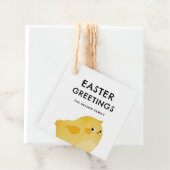 Étiquettes Cadeau Joyeuses Pâques avec un petit poussin jaune (En situation)