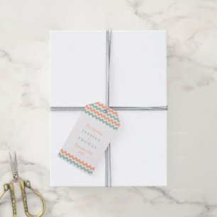 Étiquettes-cadeau La collection moderne de Mariages Chevron Peach &