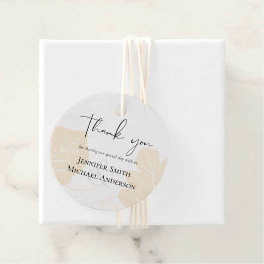 Étiquettes Cadeau LeahG Mariage Budget Gold Grey Feuilles automnales (En situation)