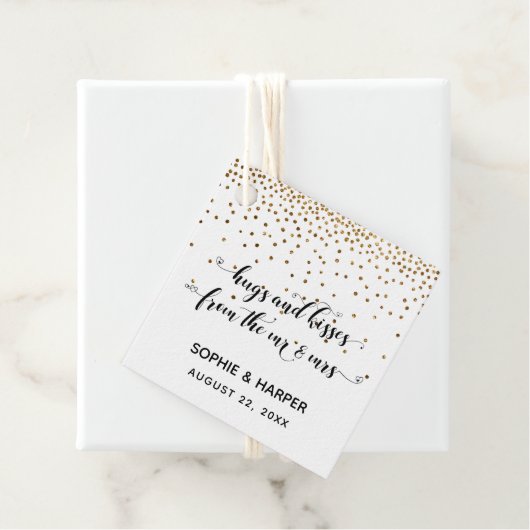 Étiquettes Cadeau Les baisers de M. & Mme Hearts Confetti (En situation)