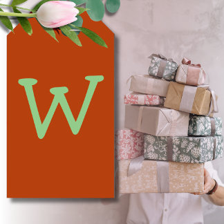 Étiquettes-cadeau Lettre initiale Sage Green Funny | Couleur rouille
