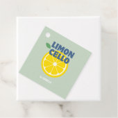 Étiquettes Cadeau Liqueur de Limoncello à l'Amour de Menthe Moderne  (En situation)