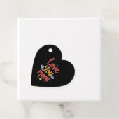 Étiquettes Cadeau Love You More Expressive Art  (En situation)