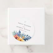Étiquettes Cadeau Mariage d'aquarelle d'été florale tropicale (En situation)