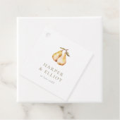 Étiquettes Cadeau Mariage de poires botaniques modernes (En situation)