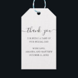 Étiquettes-cadeau Mariage de script simple en noir et blanc merci<br><div class="desc">Mariage de script simple en noir et blanc merci tag. Veuillez me contacter si vous avez besoin d'autres articles.</div>