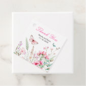 Étiquettes Cadeau Mariage floral papillon rose de printemps (En situation)